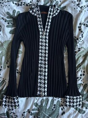 Vintage ‘belldini’ Black Ribbed Fitted Zip-up with Houndstooth Trim